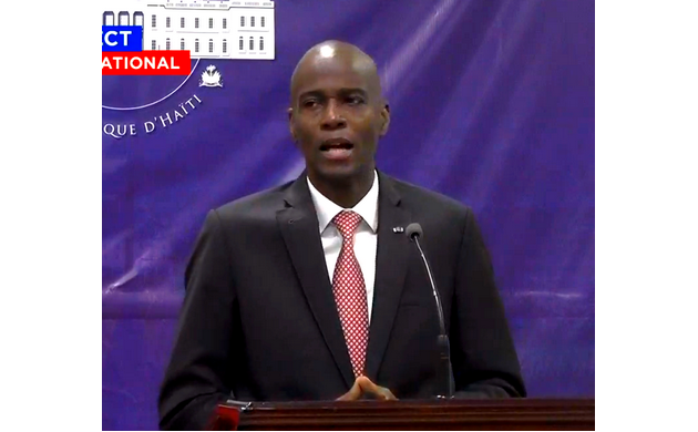 Jovenel Moise informe et promet